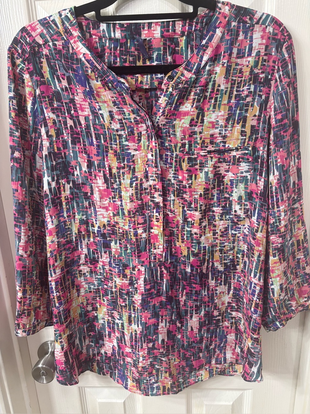 NYDJ Multi Color Mosiac pattern 5 buttons down middle blouse. 3/4 sleeves Size L